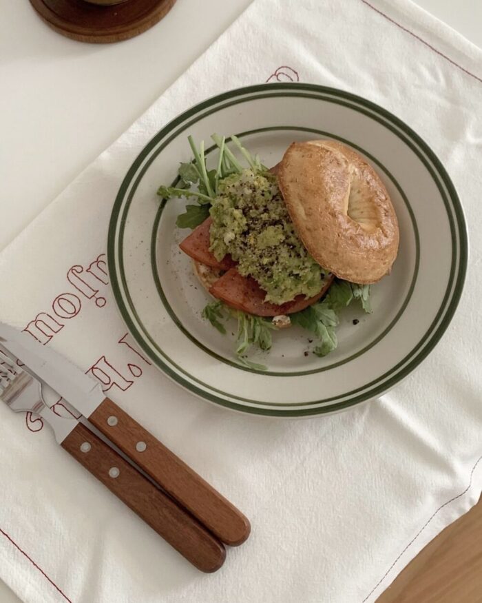 green round plate - 画像 (3)