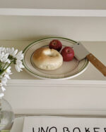 green round plate - 画像 (2)