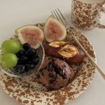 canyon marble plate (caramel)