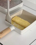 FIKA omelette frying pan