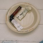 ［即納］La Saison Saucer (Dijon on Linen)