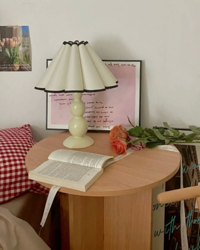 IMG_8693 acorn round table - 画像 (3)