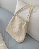 daisy tote bag