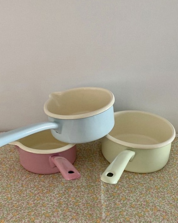 Riess pastel enamel milk pan - リース パステル ホーロー ミルクパン ポット ピンク/スカイブルー/ミントグリーン  IH対応 一人暮らし かわいい - おしゃれな韓国インテリア laure studio