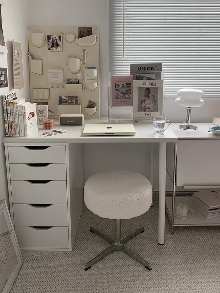 3429CC7C-0C4F-4C72-A08F-FCCD21932422 soft fabric stool - 画像 (4)