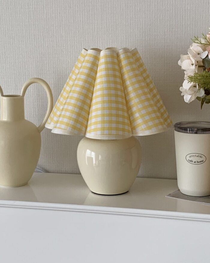 vintage apple frill lamp(butter) - 画像 (12)