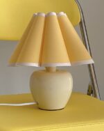 vintage apple frill lamp(butter) - 画像 (13)