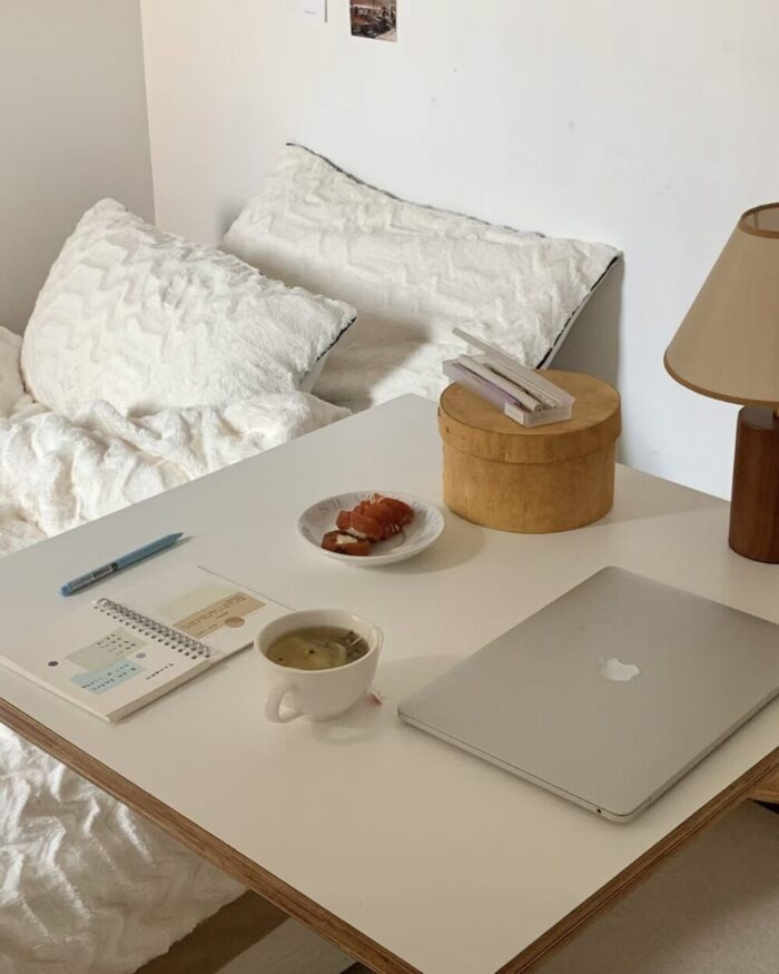 square cafe table - 画像 (9)