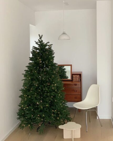 christmas carol tree
