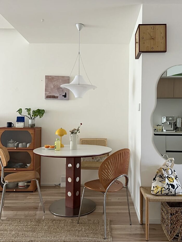 trio round wood table - 画像 (4)