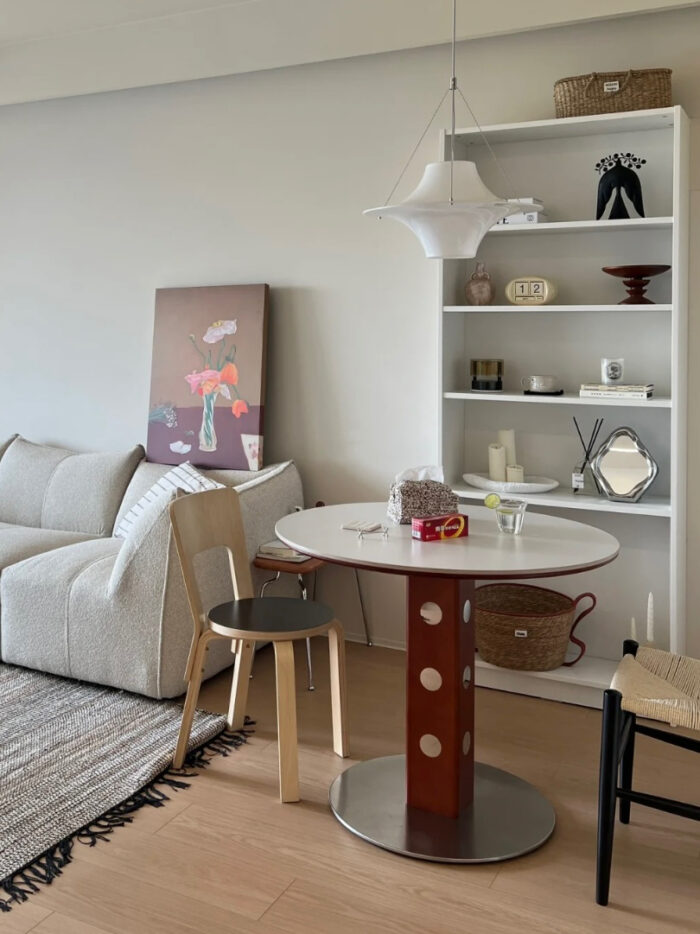 trio round wood table - 画像 (5)