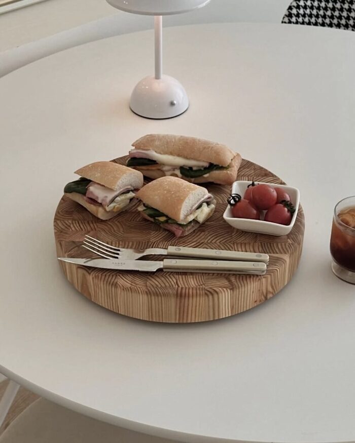 larchwood round cutting board - 画像 (2)