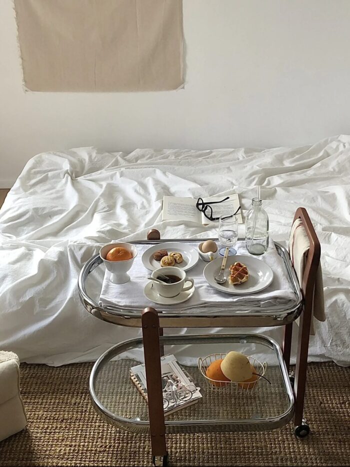 vintage oval glass trolley - 画像 (7)