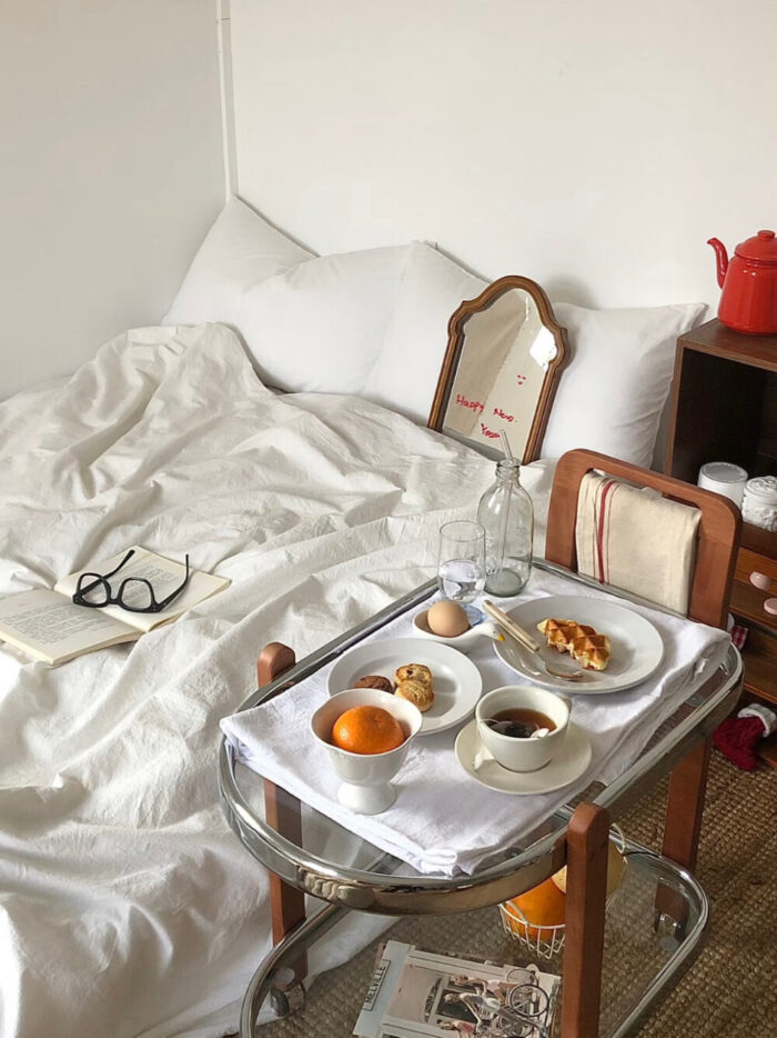 vintage oval glass trolley - 画像 (6)