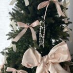 Xmas pearl tree ornament