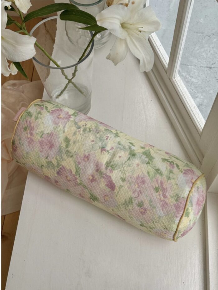opértum lime lilac floral cushion - 画像 (6)
