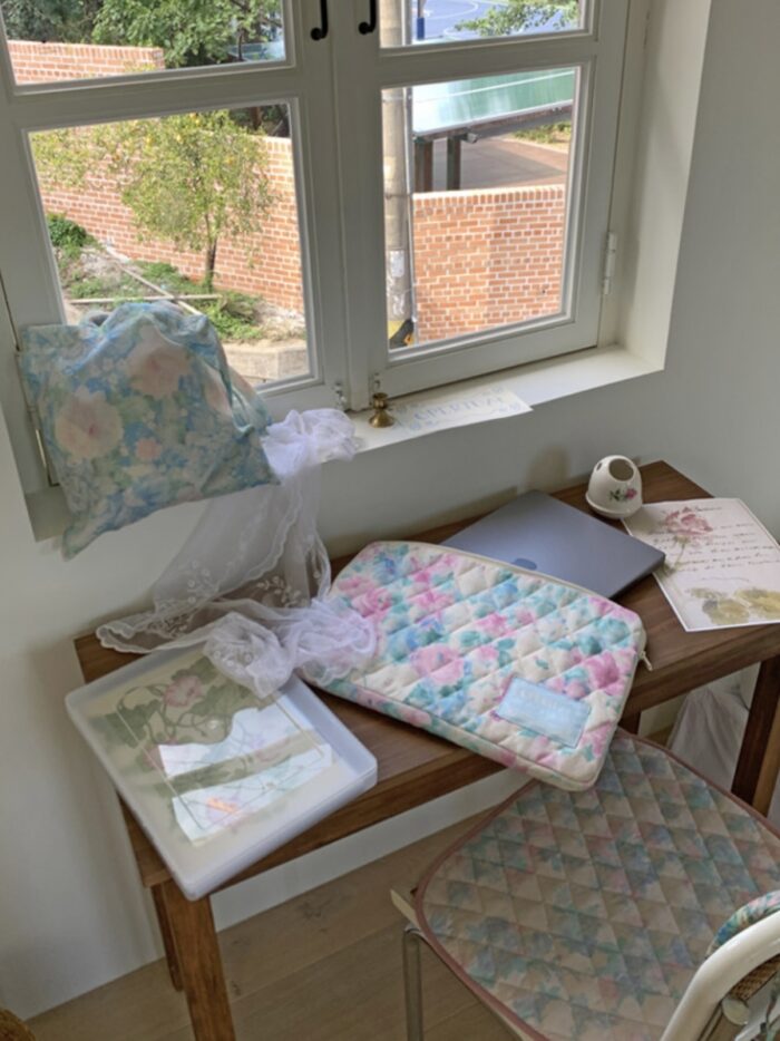 opértum cherry rose quilting laptop case - 画像 (2)