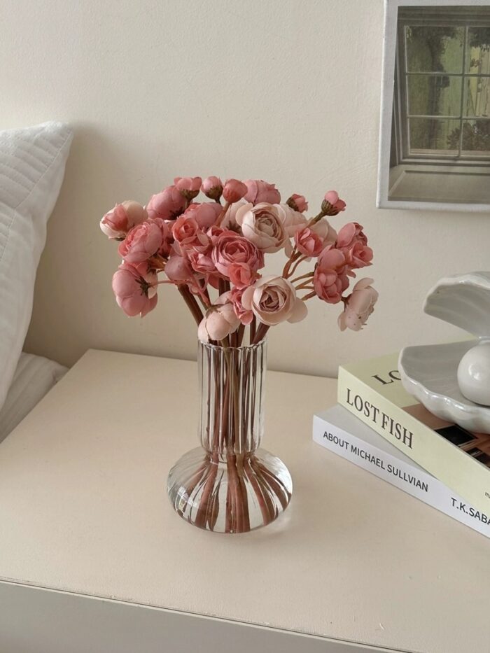 Buttercup flower - 画像 (14)